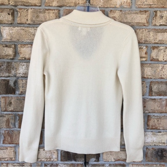 Charter Club 2-PLY Cashmere Shawl Neck Long Sleeve Light Ivory Top M - Picture 6 of 11